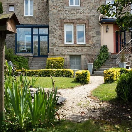 La Demeure Hotel Guingamp Exterior photo